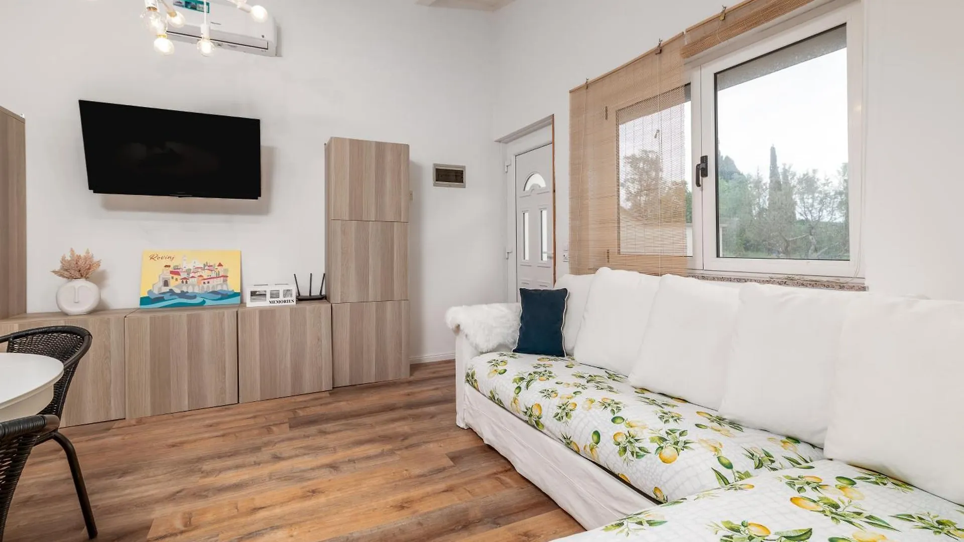 Apartments With A Parking Space Rovinj - 22740